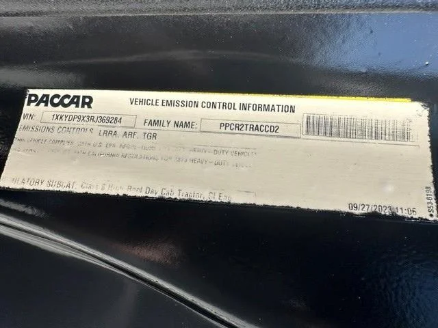 2024 Kenworth T680 — photo 10