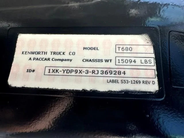 2024 Kenworth T680 — photo 2