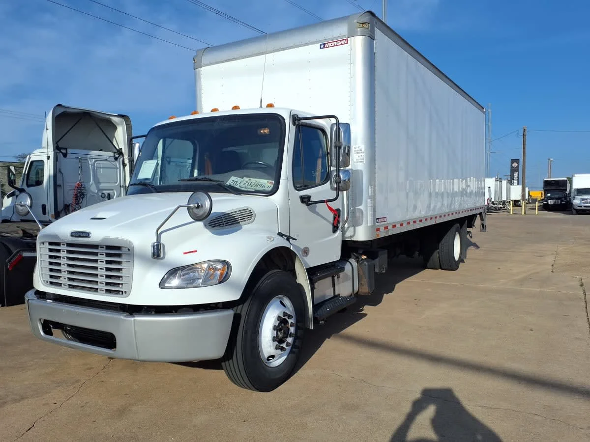 2022 Freightliner M2 106 in Dallas, TX