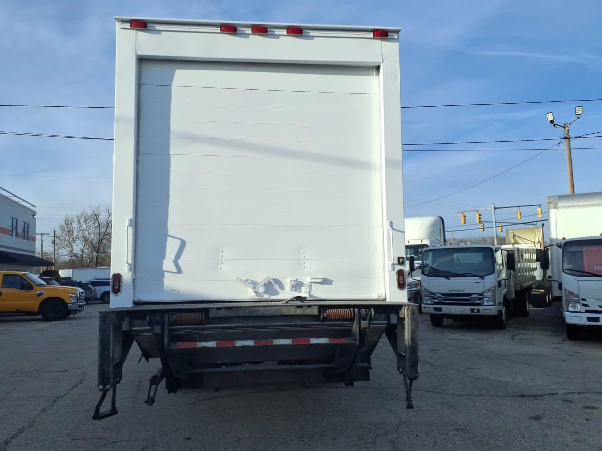 2019 International 4300 in Warwick, RI — photo 5