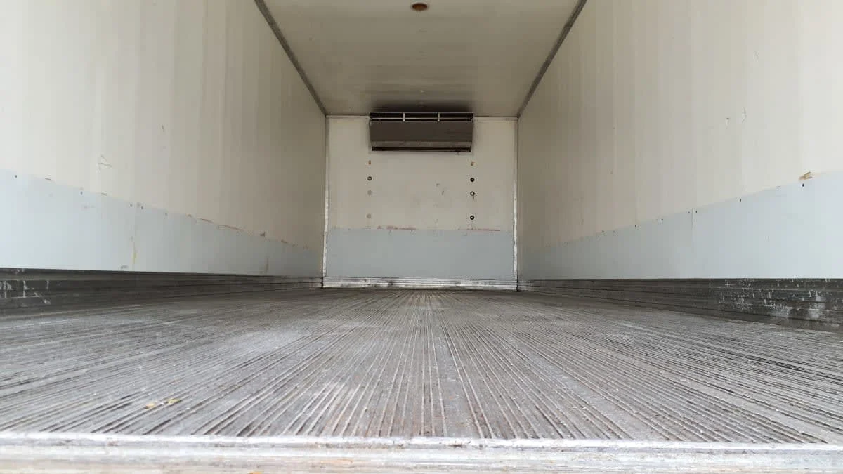 2019 Freightliner M2 106 in Bolingbrook, IL — photo 9