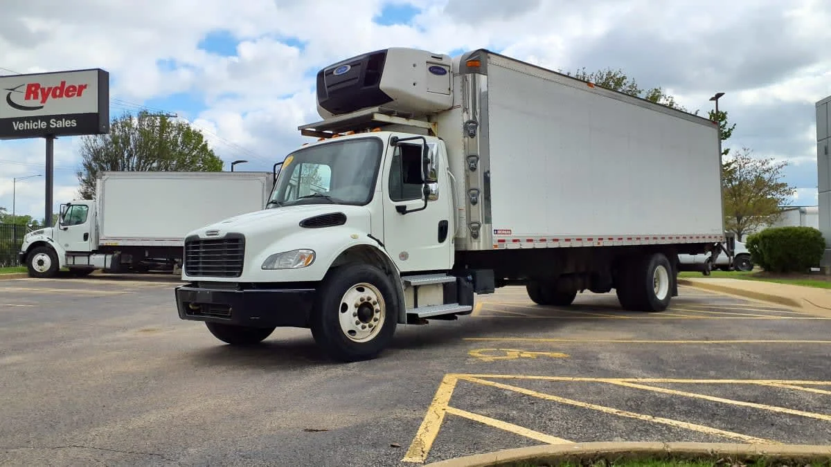 2019 Freightliner M2 106 in Bolingbrook, IL