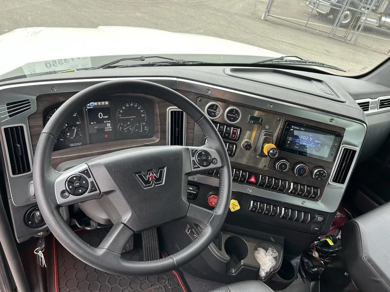 2025 Western Star 49X - image 11