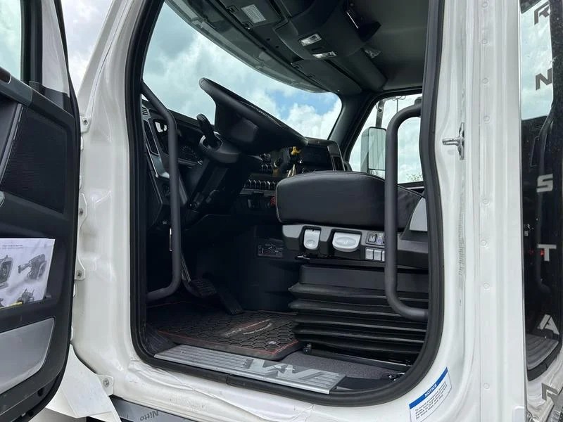 2025 Western Star 49X - image 10