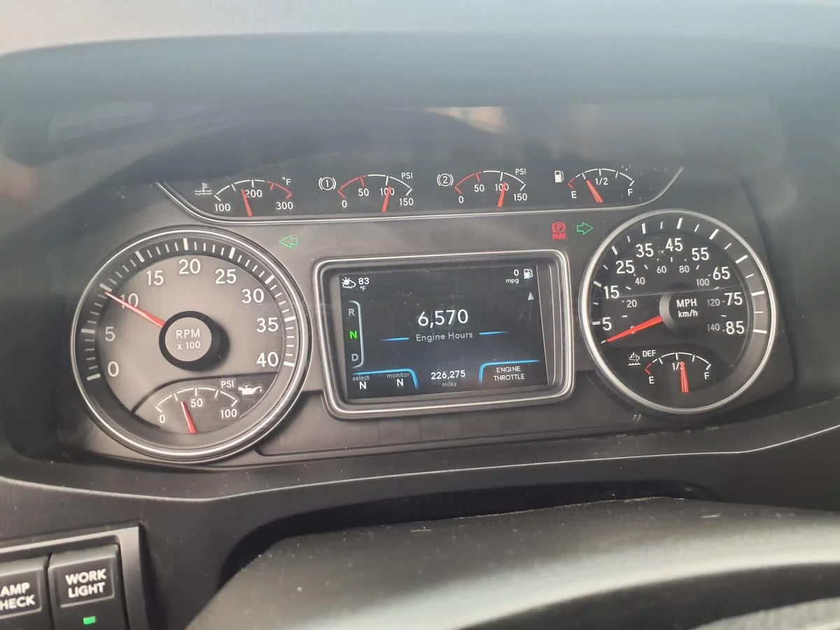 2020 International MV in Clarksville, IN — photo 11