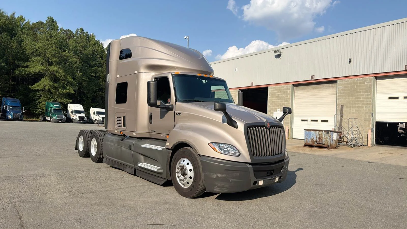 2022 International LT in Charlotte, NC