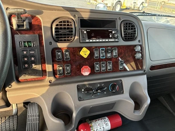 2024 Freightliner M2 106 in Jerome, ID — photo 41