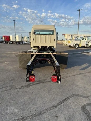 2024 Freightliner M2 106 in Jerome, ID — photo 4