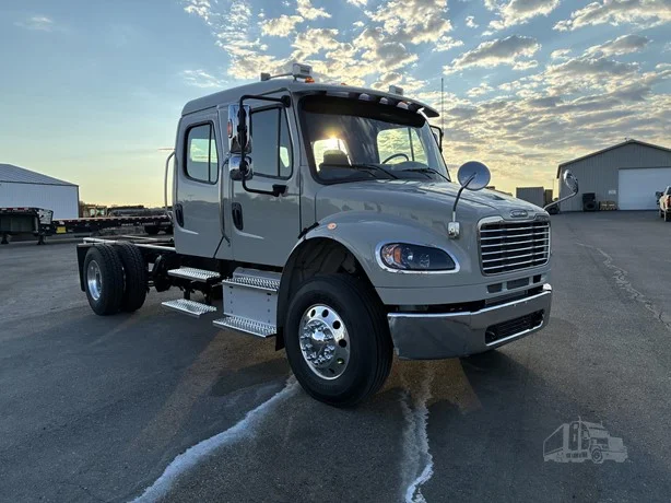 2024 Freightliner M2 106 in Jerome, ID — photo 7