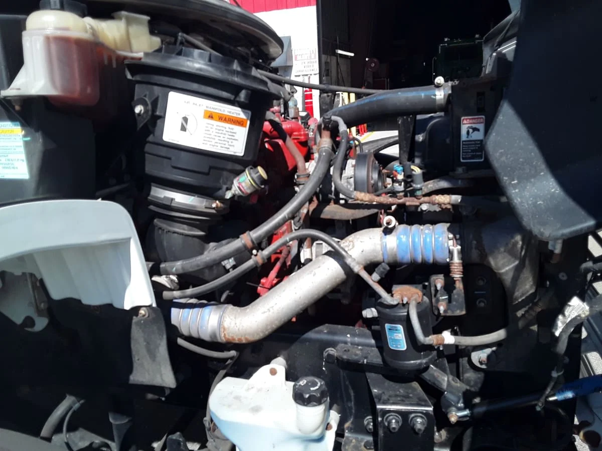 2019 Freightliner M2 106 - image 14