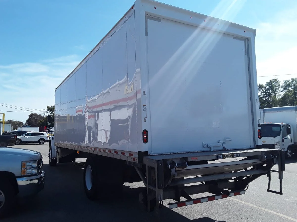 2019 Freightliner M2 106 in Salisbury, MA — photo 6