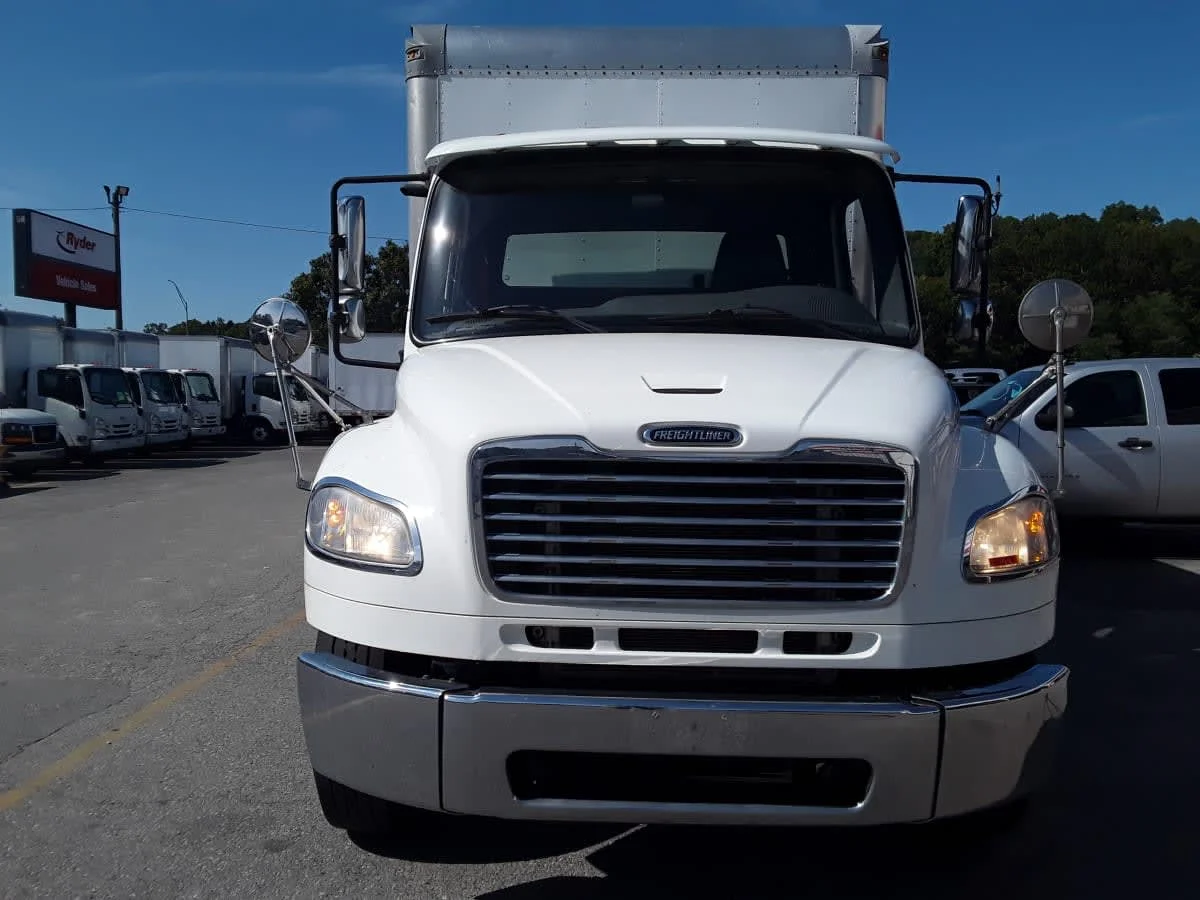 2019 Freightliner M2 106 in Salisbury, MA — photo 2