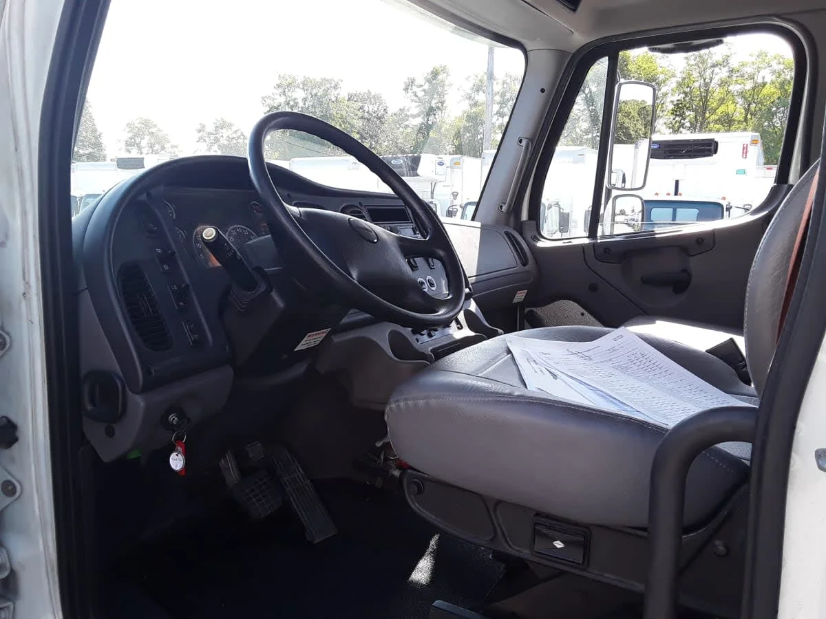 2019 Freightliner M2 106 in Salisbury, MA — photo 7