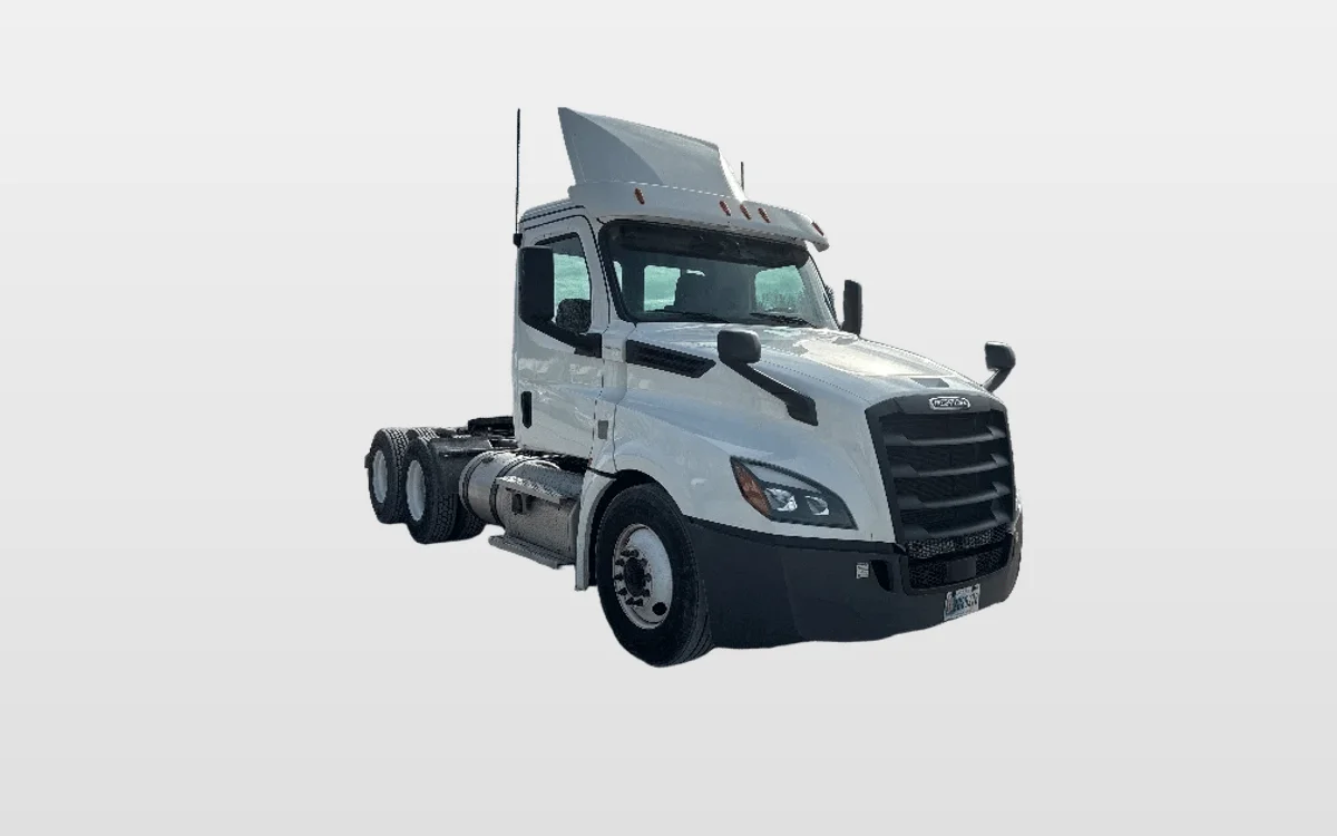 2020 Freightliner - image 1
