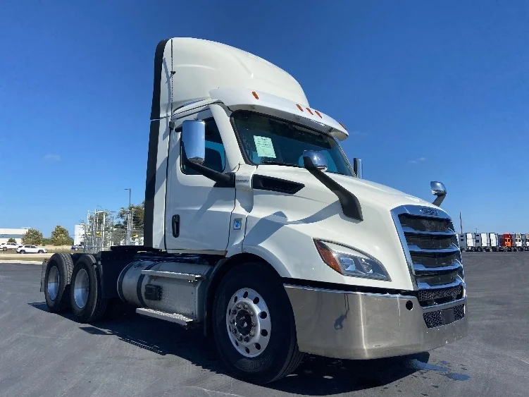2021 Freightliner Cascadia in San Antonio, TX