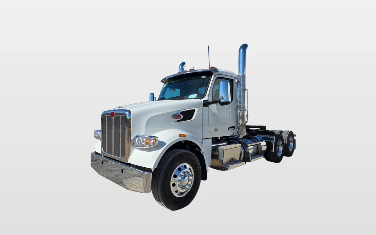 2026 PETERBILT 567 - image 1