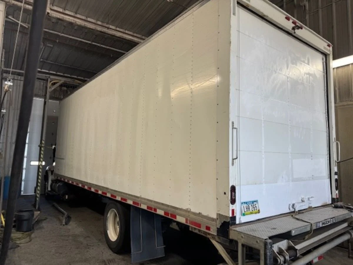 2020 International MV - image 4