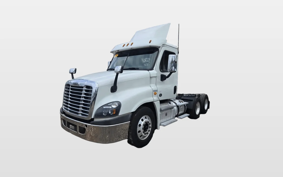 2019 Freightliner - image 1