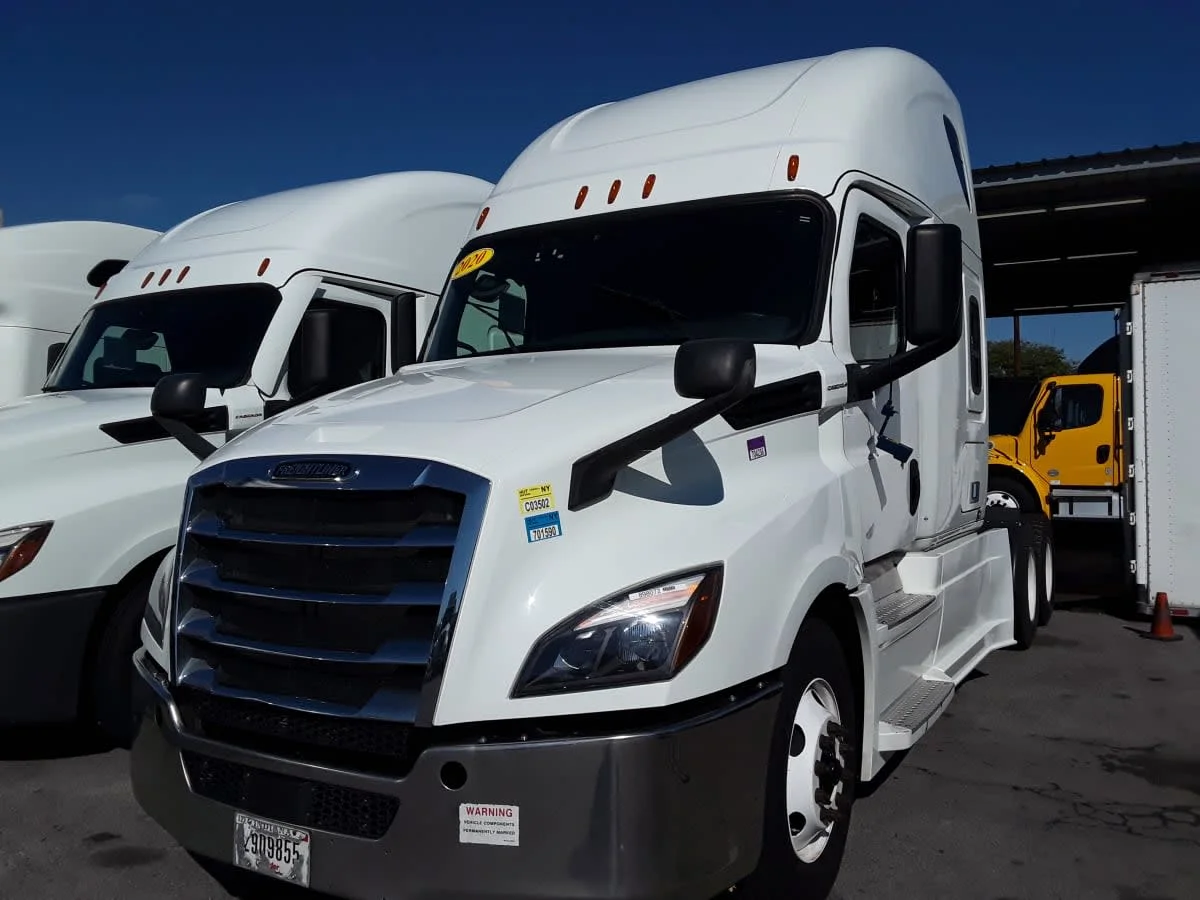 2020 Freightliner Cascadia in Montebello, CA