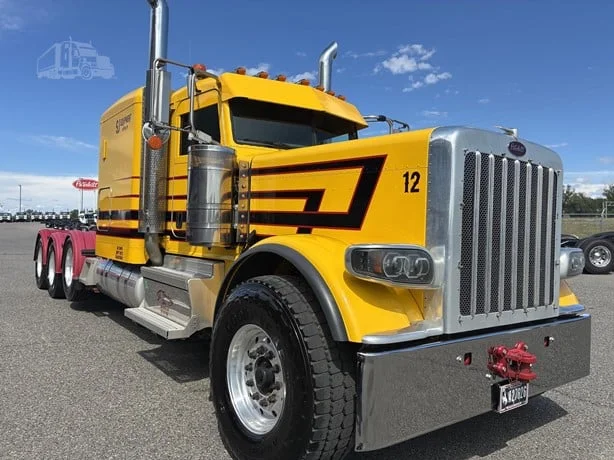 2021 Peterbilt 389 in Billings, MT — photo 5