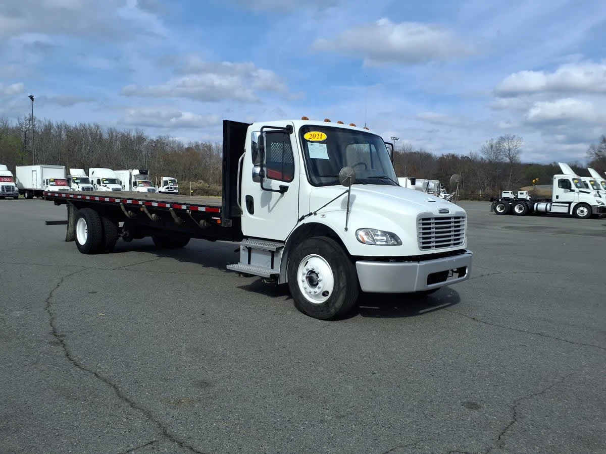 2021 Freightliner M2 106 in North Little Rock, AR — photo 3