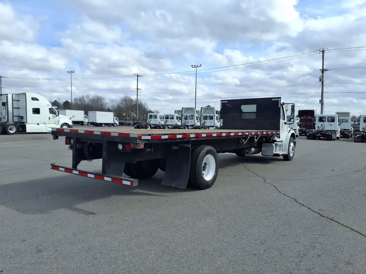 2021 Freightliner M2 106 in North Little Rock, AR — photo 4