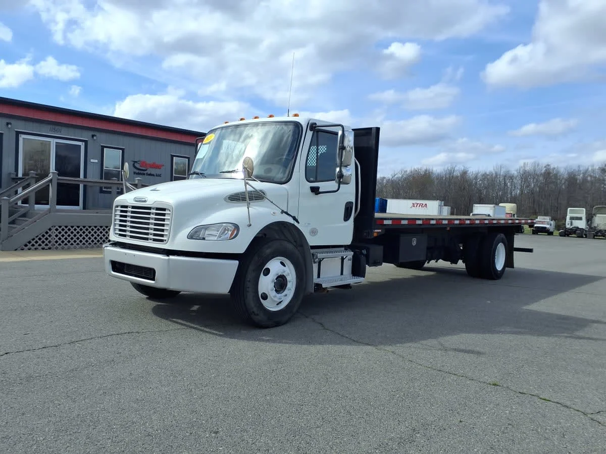 2021 Freightliner M2 106 in North Little Rock, AR
