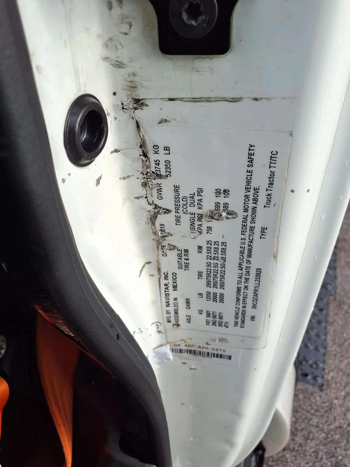 2020 International LT in Cleveland, OH — photo 10