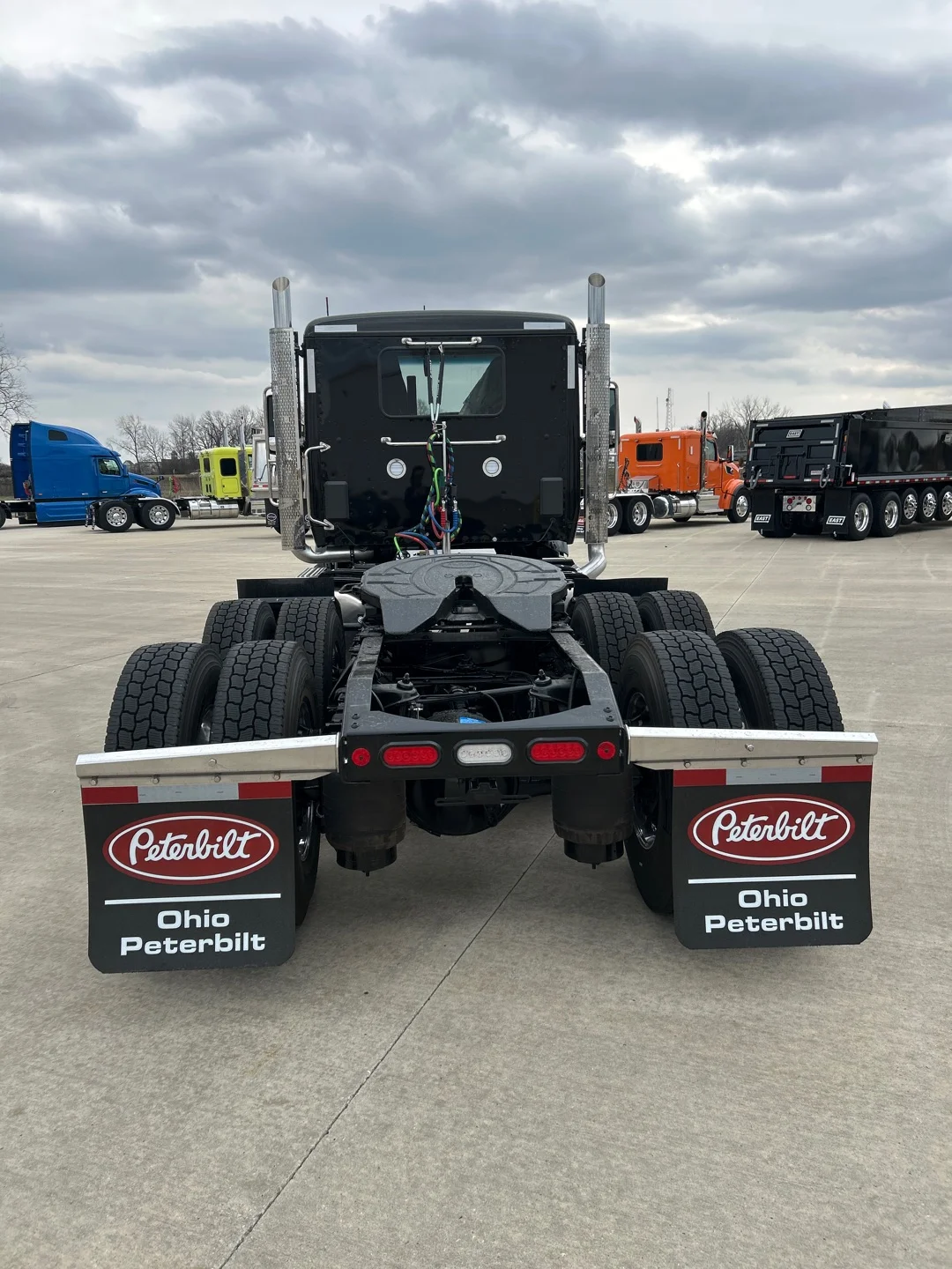 2027 Peterbilt 567 in Perrysburg, OH — photo 3