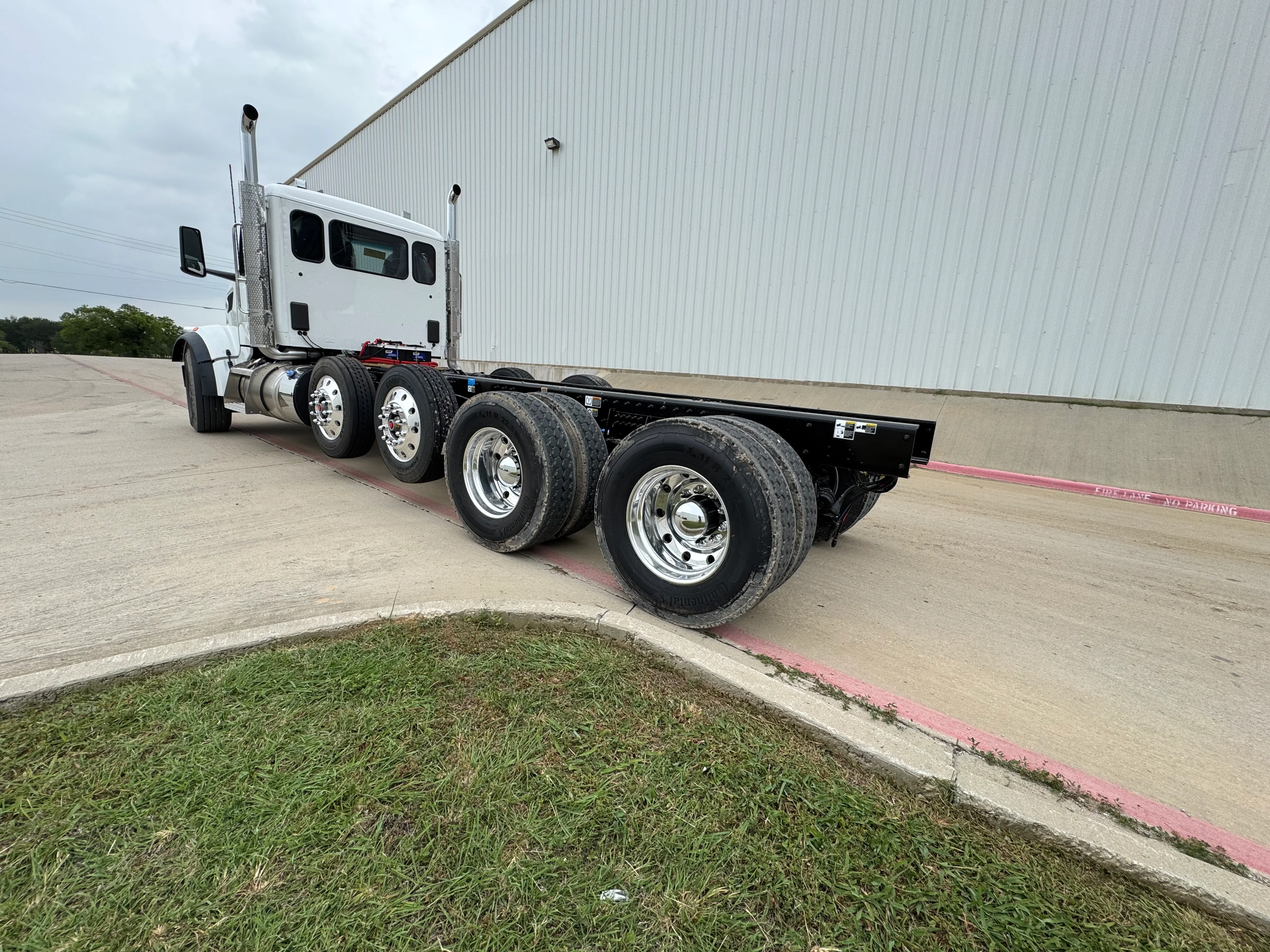 2026 Peterbilt 567 in Florence, SC — photo 4