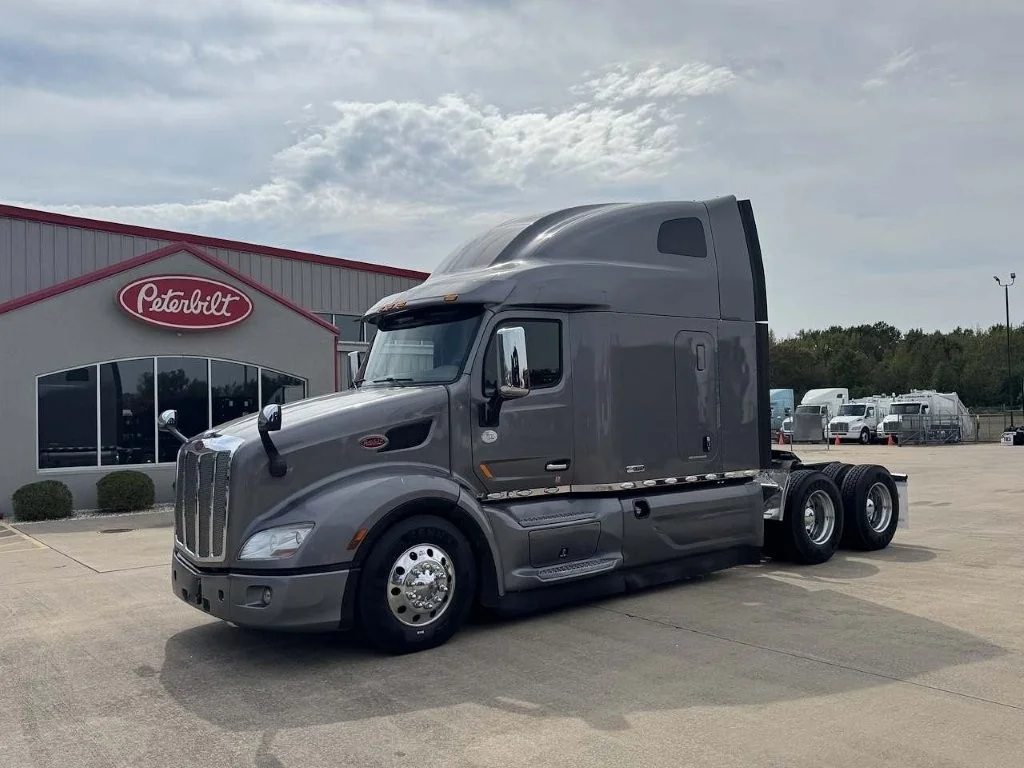 2021 Peterbilt 579