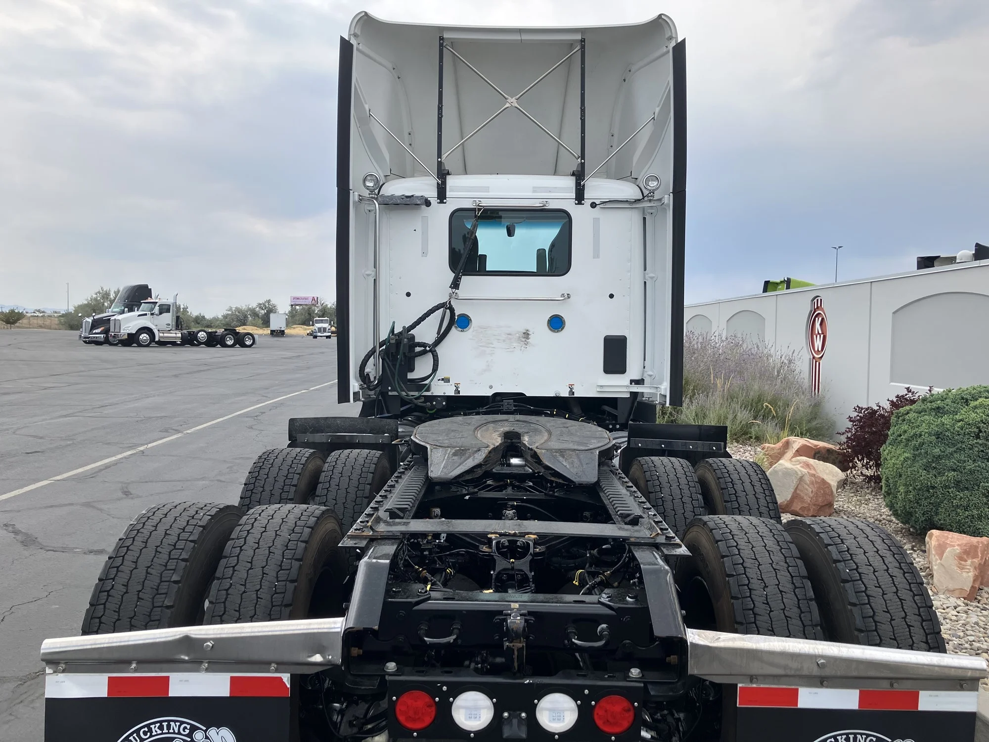 2023 Kenworth in Salt Lake, UT — photo 6