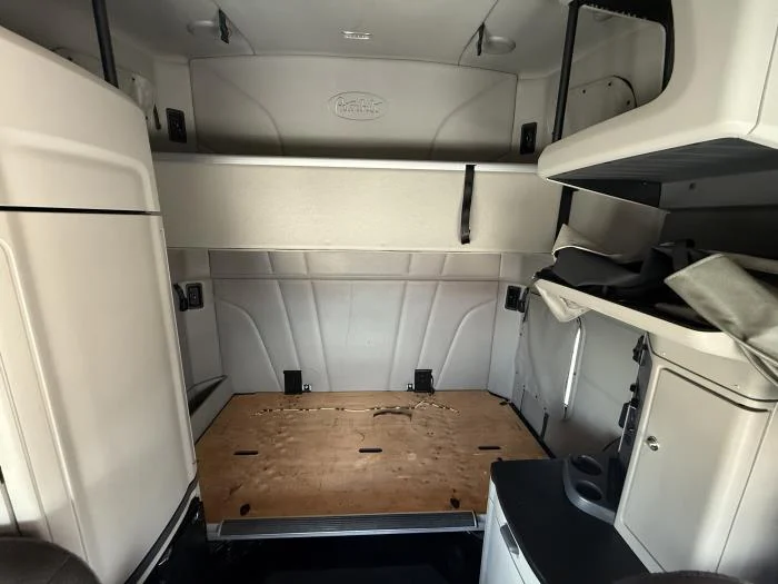 2021 Peterbilt 579 - image 11