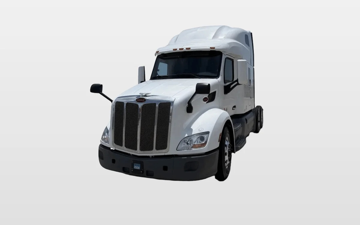 2021 Peterbilt 579 - image 1