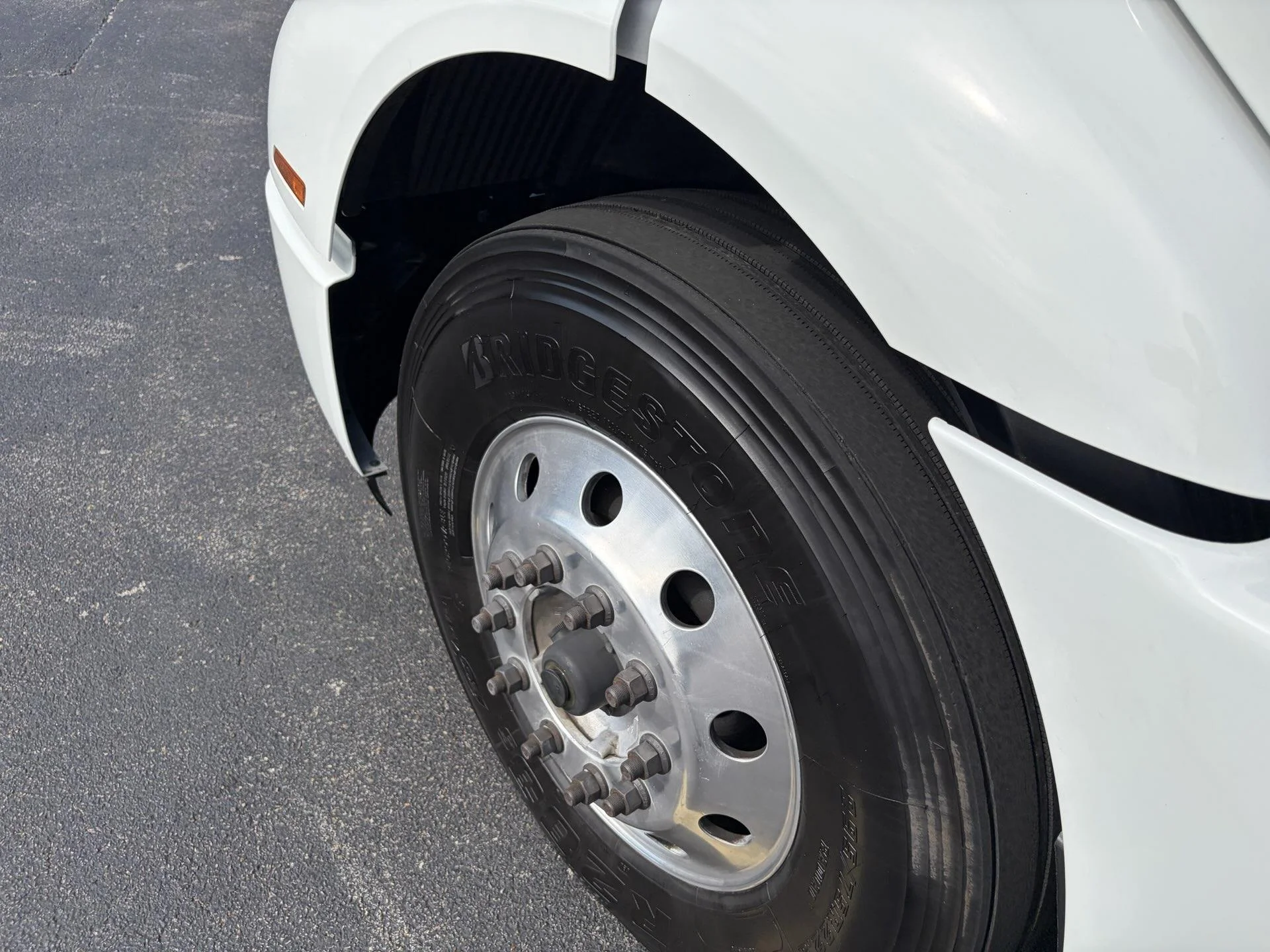 2023 Volvo in Fultondale, AL — photo 11