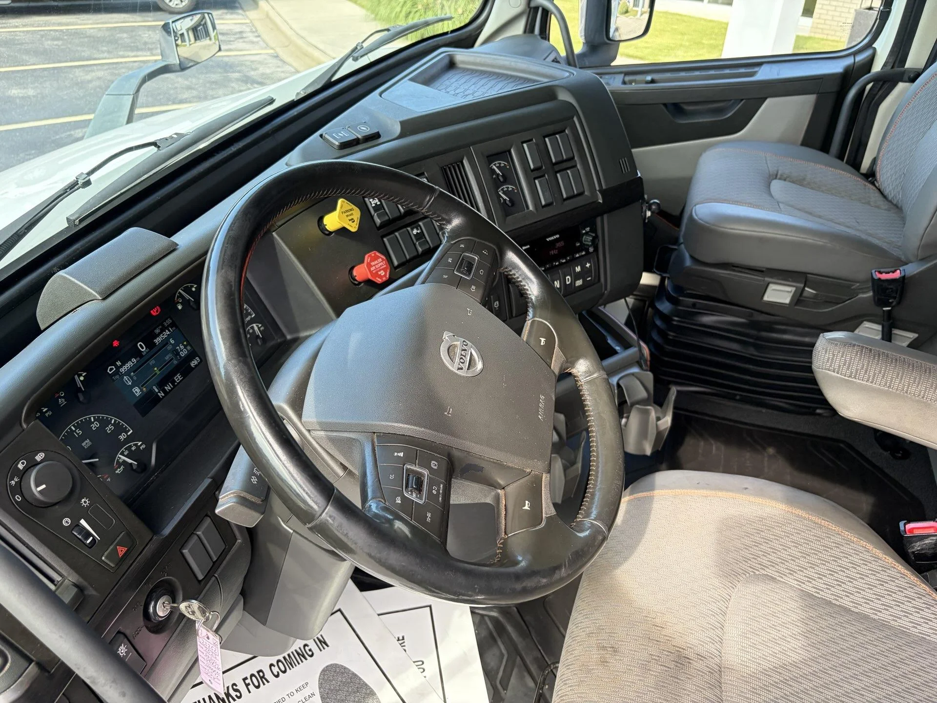 2023 Volvo in Fultondale, AL — photo 14
