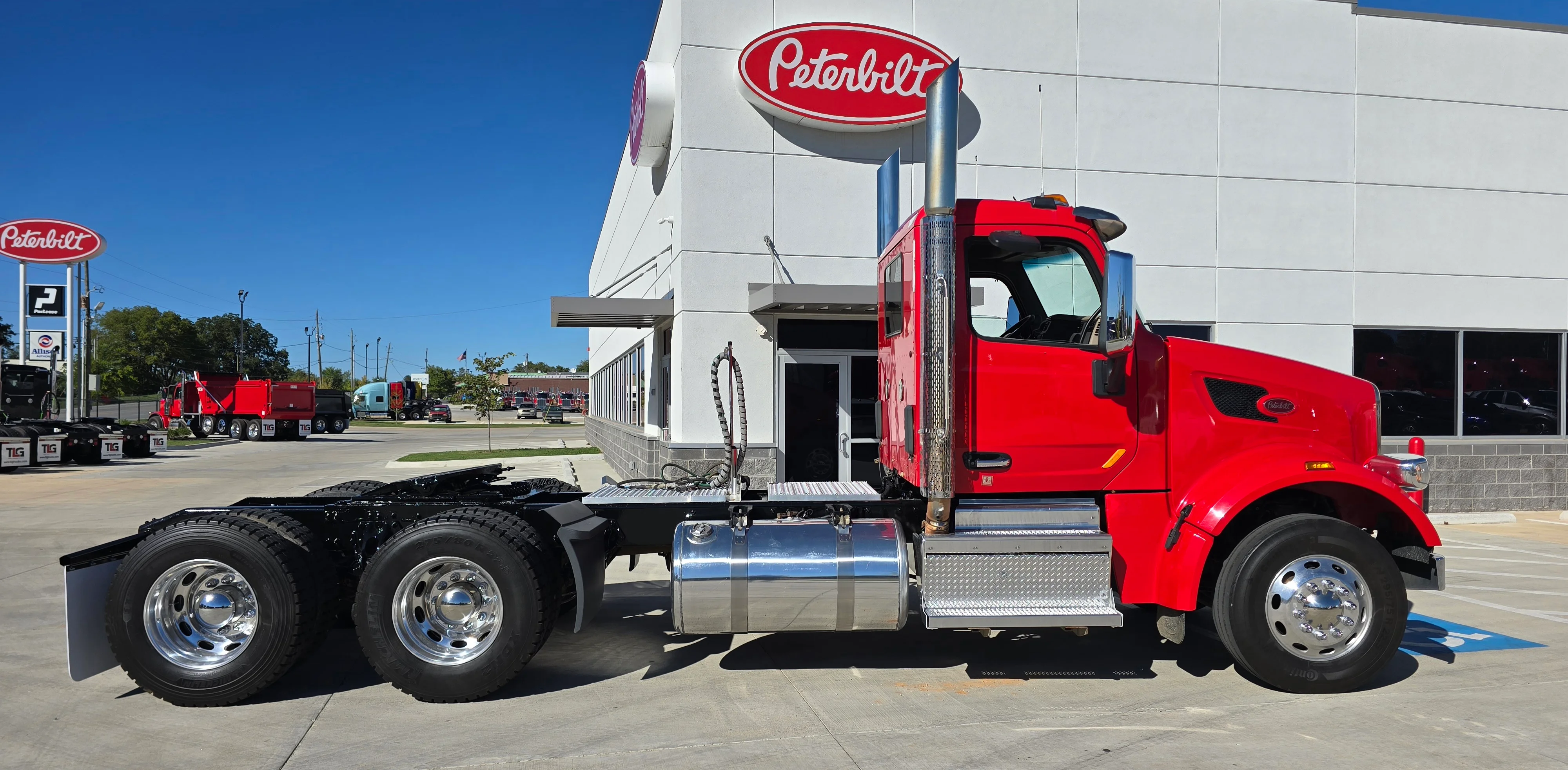 2020 Peterbilt 567 in Lowell, AR — photo 9