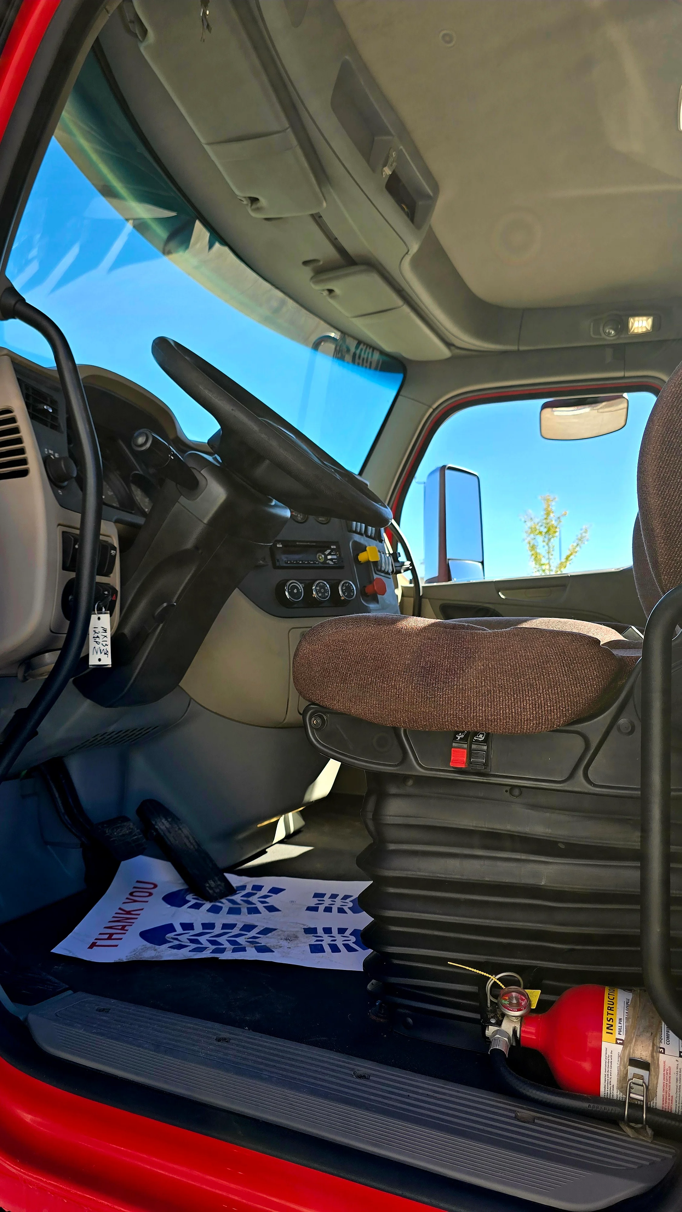 2020 Peterbilt 567 in Lowell, AR — photo 13