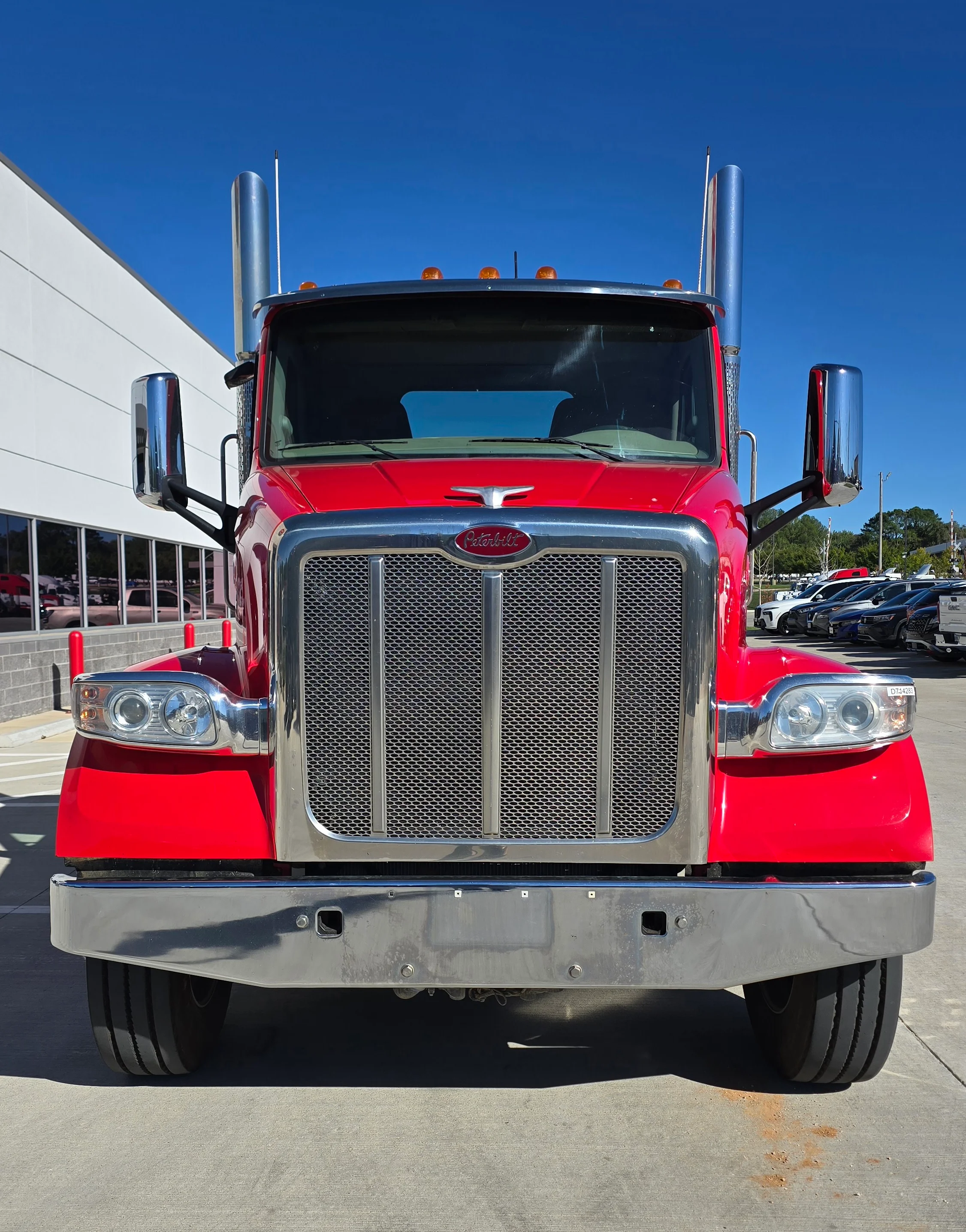 2020 Peterbilt 567 in Lowell, AR — photo 4