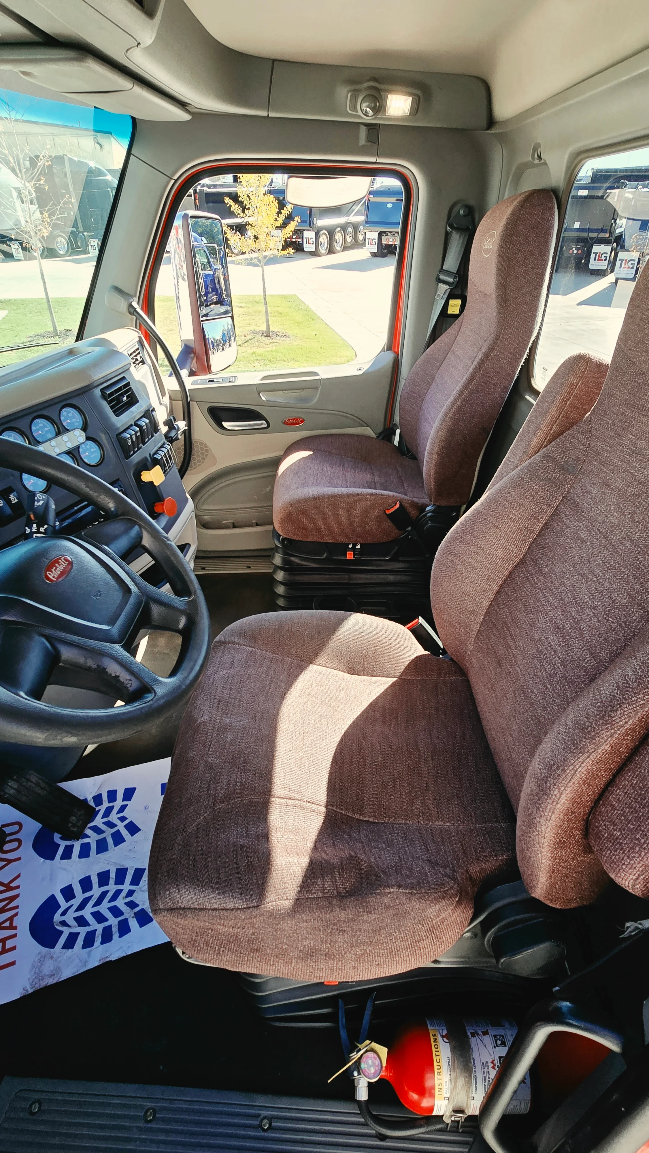 2020 Peterbilt 567 in Lowell, AR — photo 14