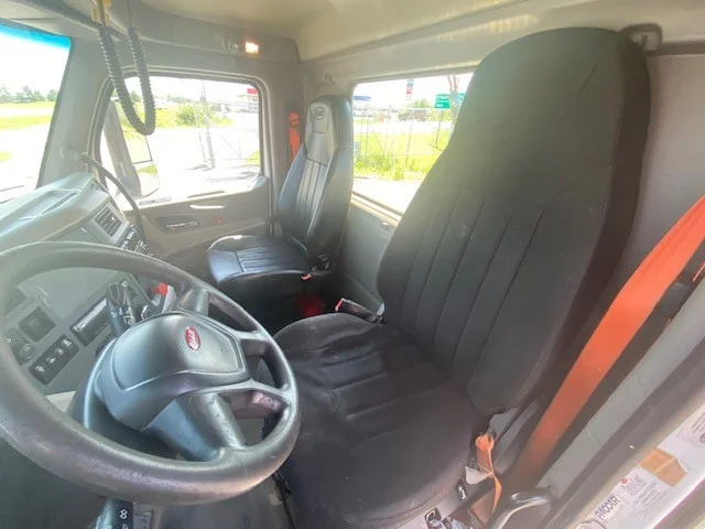 2019 Peterbilt 579 in Lima, OH — photo 13