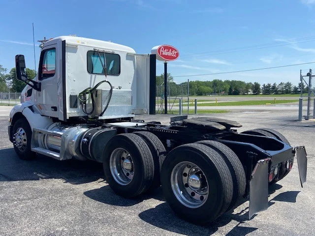 2019 Peterbilt 579 in Lima, OH — photo 8
