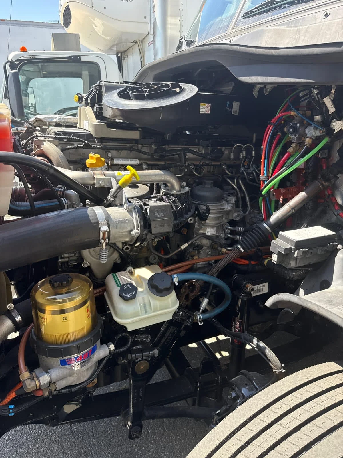 2018 Freightliner Cascadia - image 8