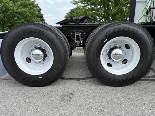 2023 Kenworth T680 in Springfield, MO — photo 23