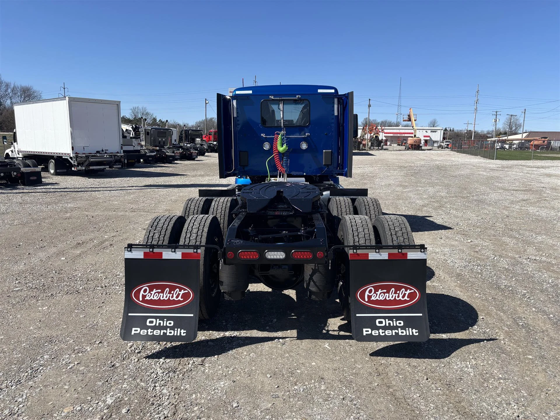 2027 Peterbilt 579 in Canton, OH — photo 4