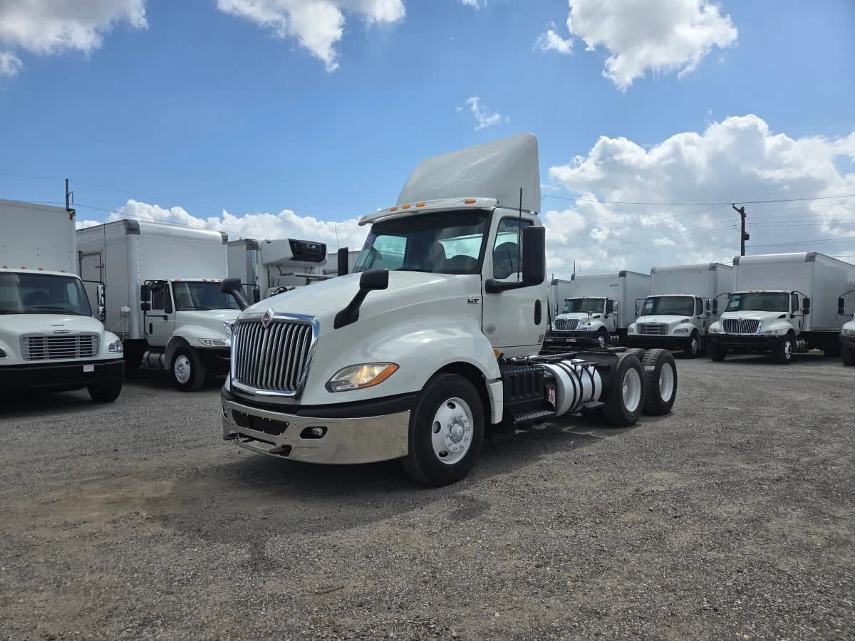 2019 International LT in St. Rose, LA