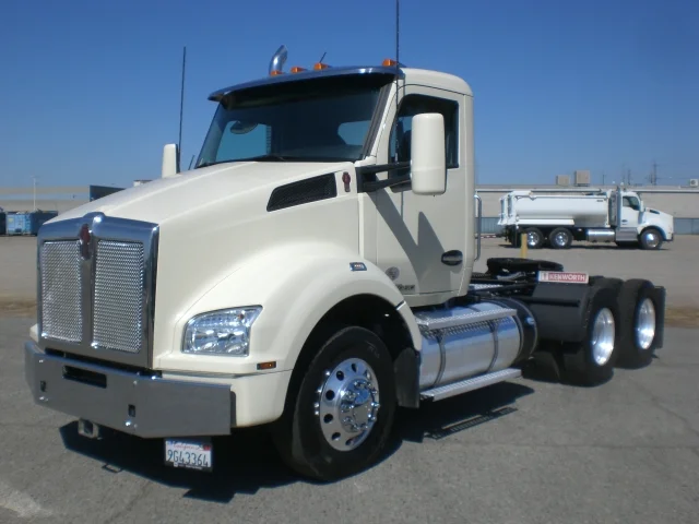 2022 Kenworth T880