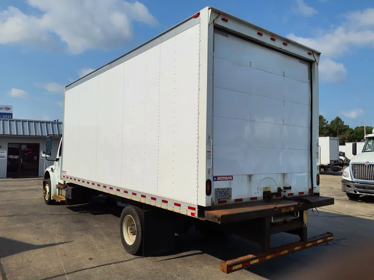 2019 Freightliner M2 106 in Oak Creek, WI — photo 6