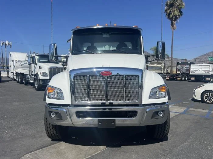 2026 Peterbilt 548 in Fontana, CA — photo 3