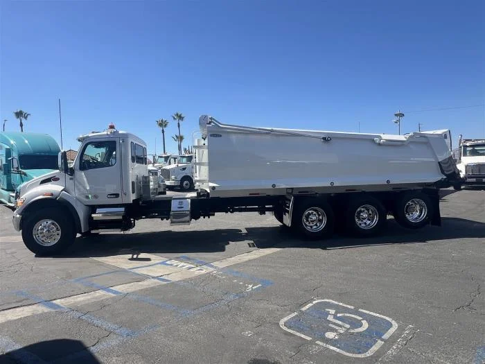 2026 Peterbilt 548 in Fontana, CA — photo 9